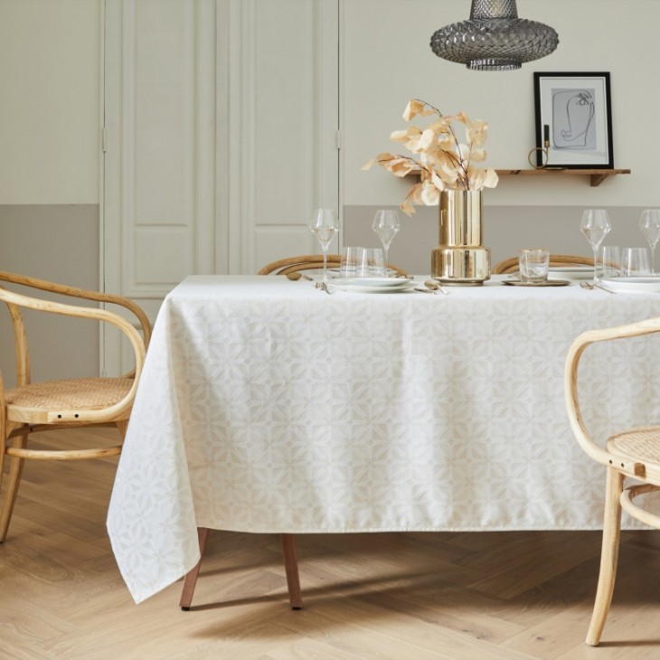 White and Gold Cristal Square Tablecloth 160*160cm
